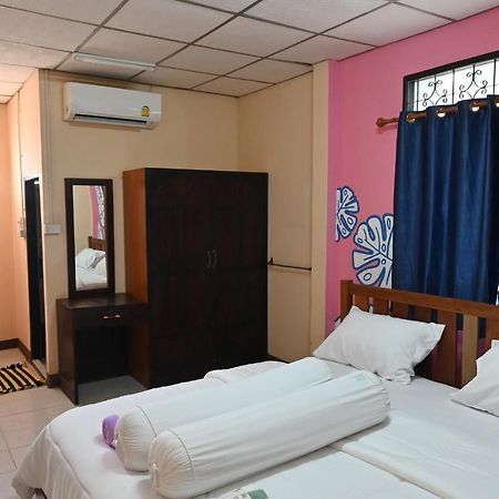 Maria Guesthouse فرا ناخون سي أيوتثايا المظهر الخارجي الصورة